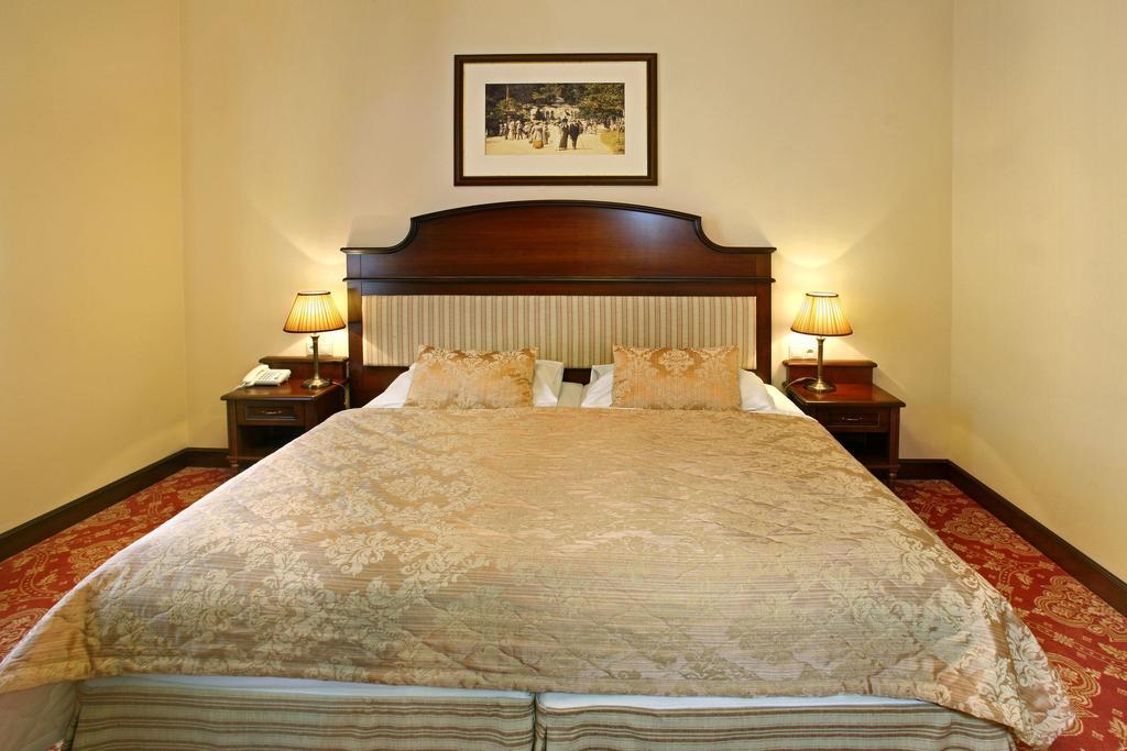 Ensana Hvězda - Imperiál - Neapol Hotel Mariánské Lázně Quarto foto